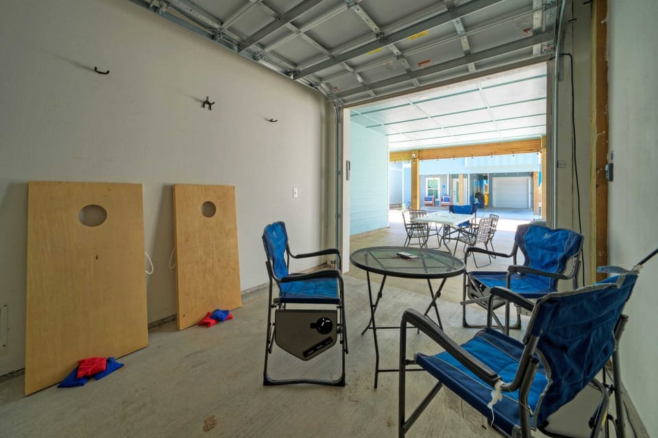 House (Multiple Bedrooms) | Interior