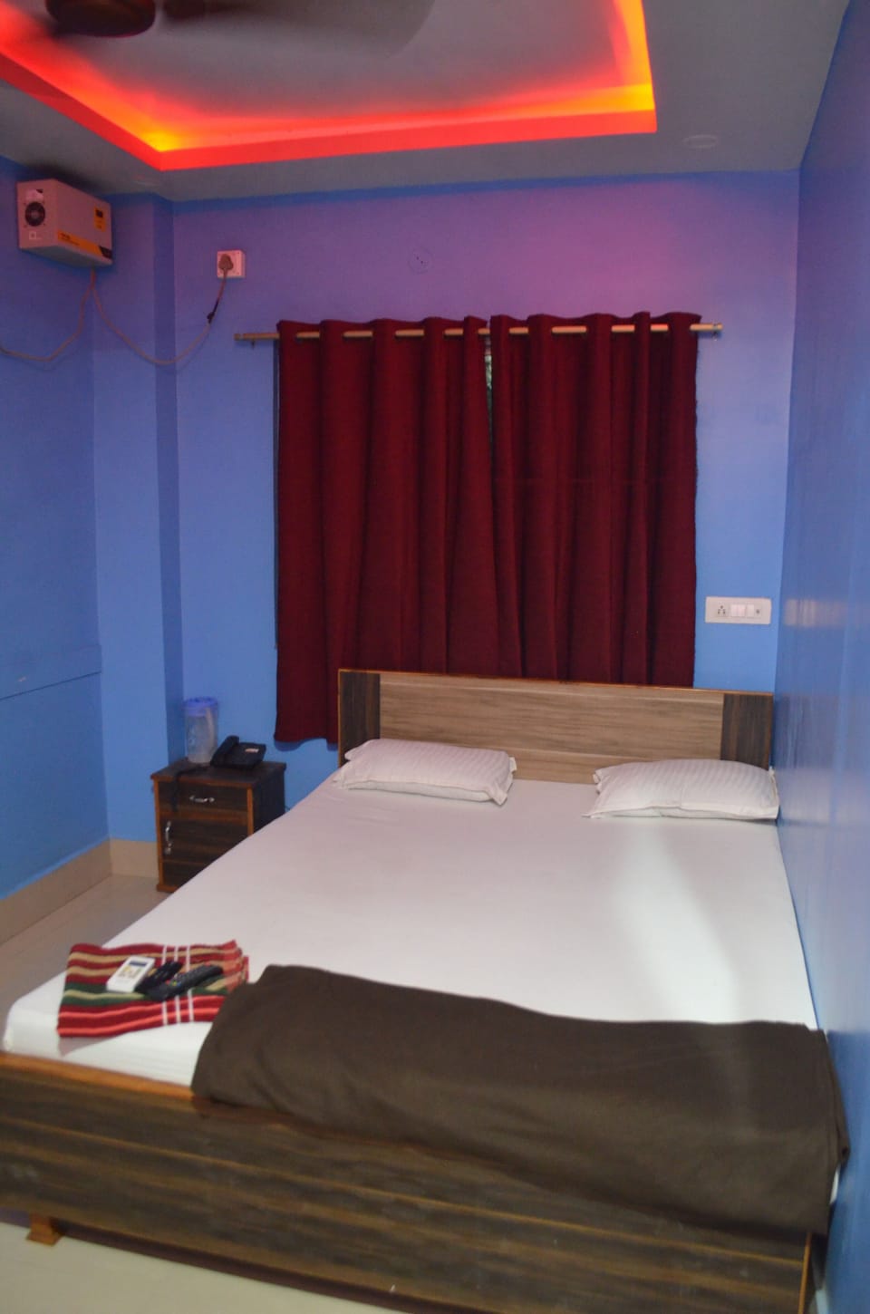 Standard Double Room, City View | Desk, laptop workspace, WiFi (free)