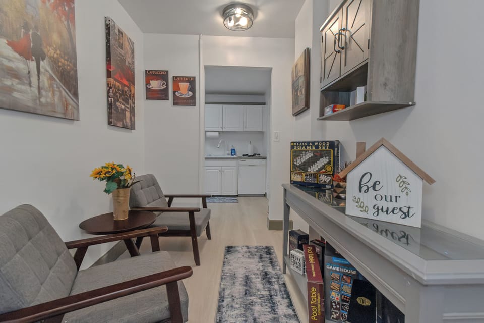 Condo, 3 Bedrooms, Private Bathroom | Living area
