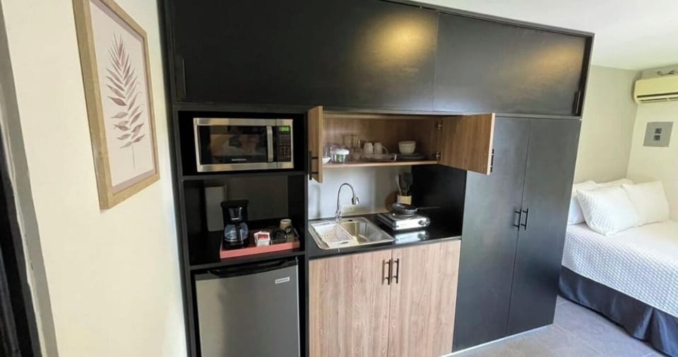 Comfort Double Room, Pool View | WiFi (free)