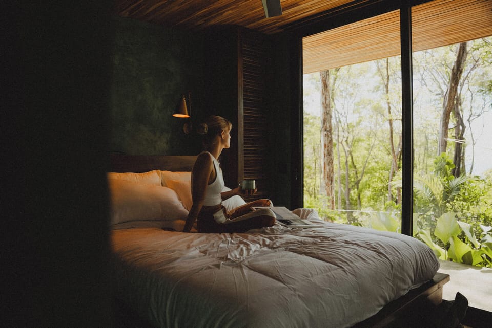 Brisa | Premium bedding, Tempur-Pedic beds, free WiFi, bed sheets