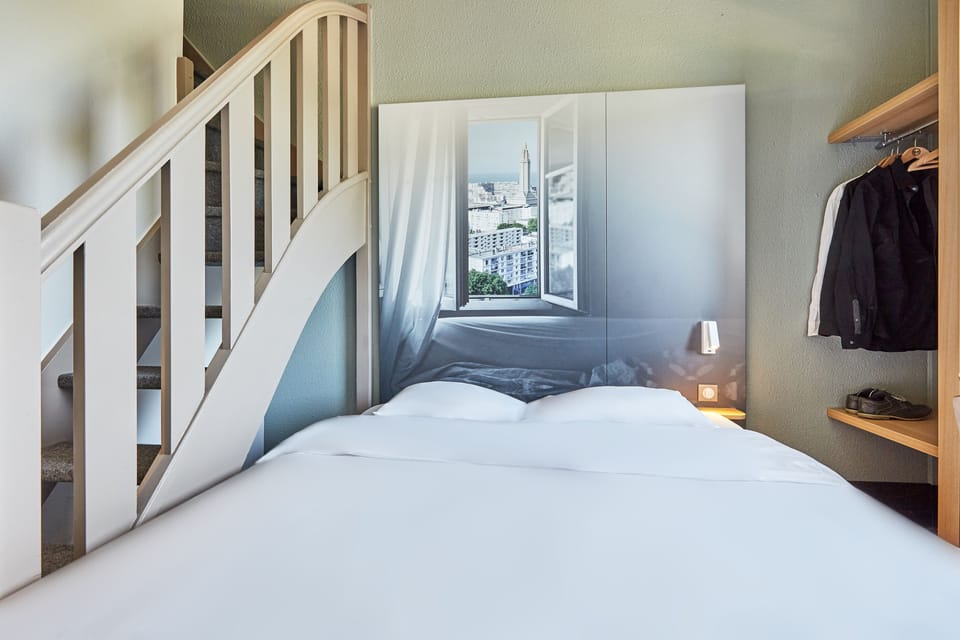 Quadruple Room, Non Smoking | Premium bedding, desk, soundproofing, free cribs/infant beds