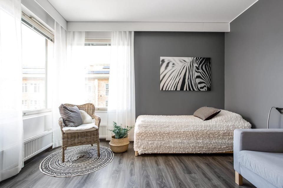 Comfort Apartment, 2 Bedrooms, Courtyard View | Iron/ironing board, free WiFi