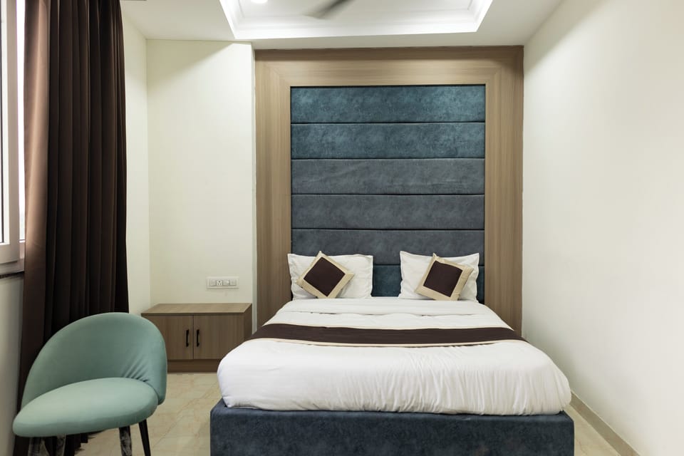 Standard Double Room | Free WiFi