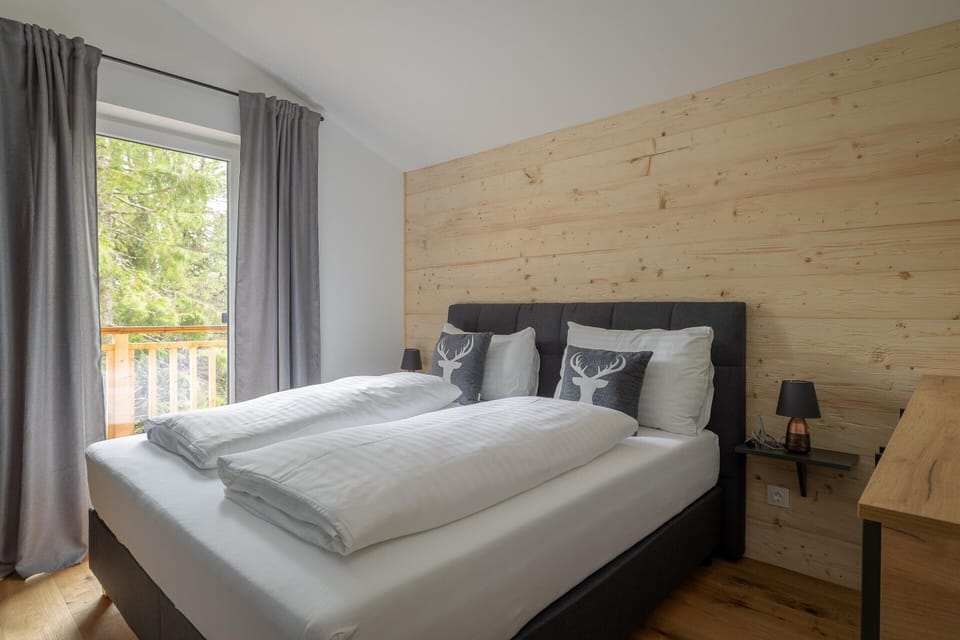 Chalet | 3 bedrooms, individually furnished