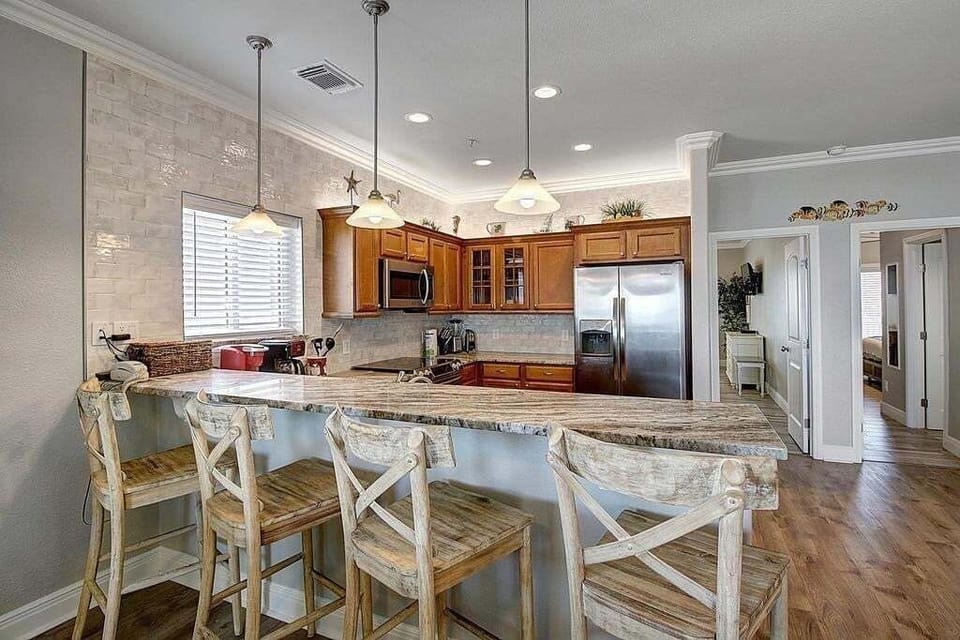 Condo, 4 Bedrooms | Private kitchen