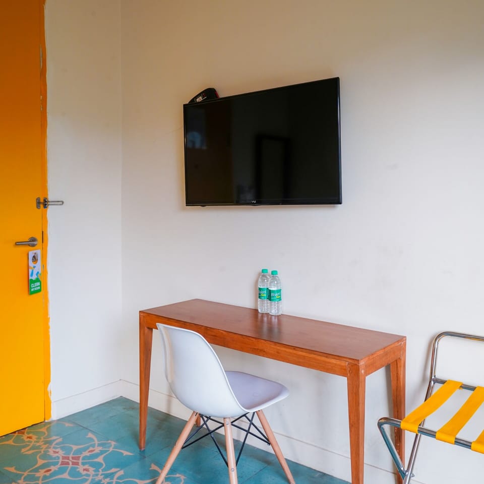 Superior Room, 1 Bedroom, City View | Premium bedding, in-room safe, individually decorated