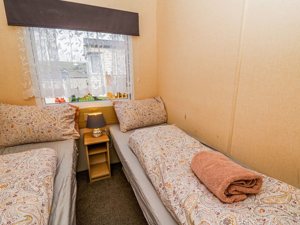 3 bedrooms, individually decorated, individually furnished, free WiFi