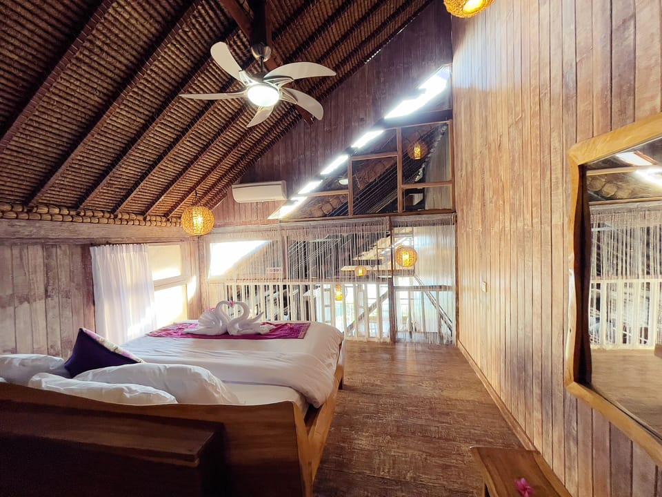 Mentigi Bay View | 1 bedroom, premium bedding, minibar, in-room safe