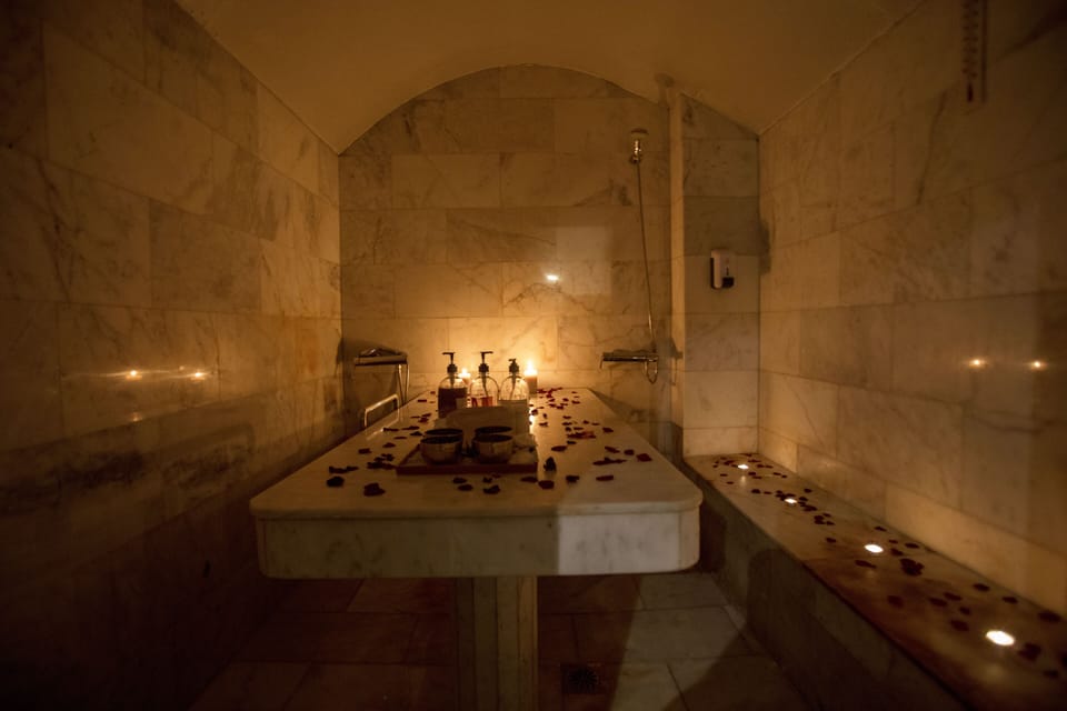 Sauna, steam room, Turkish bath, body treatments, Swedish massages