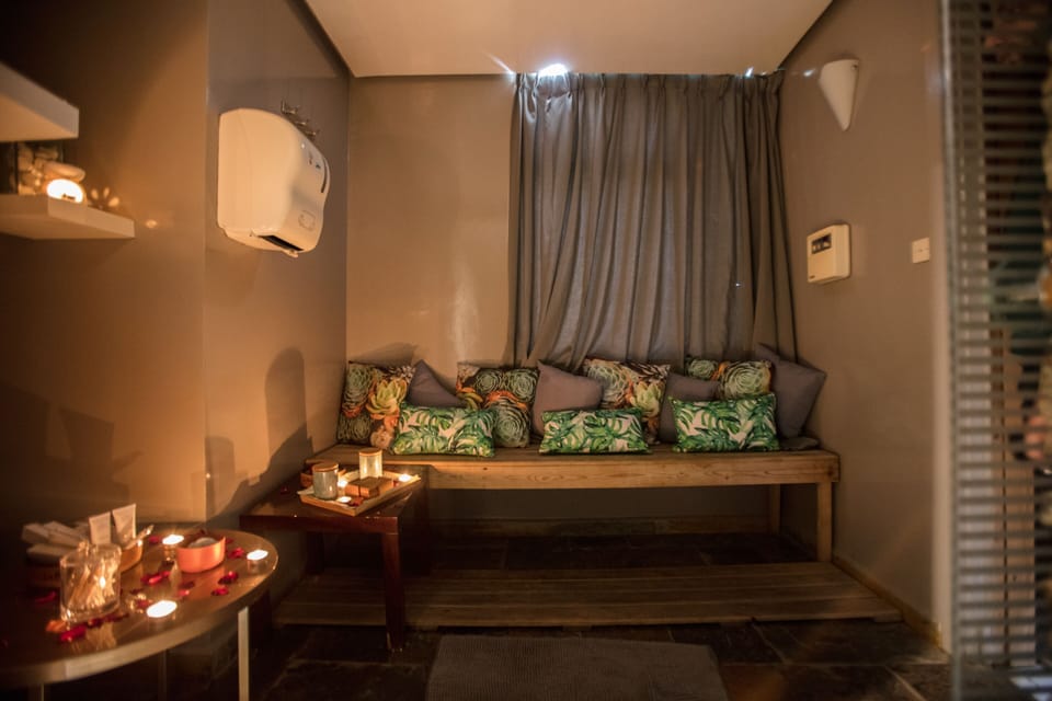 Sauna, steam room, Turkish bath, body treatments, Swedish massages