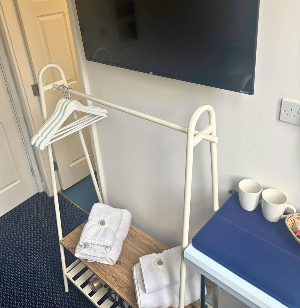 Standard Double Room | Free WiFi