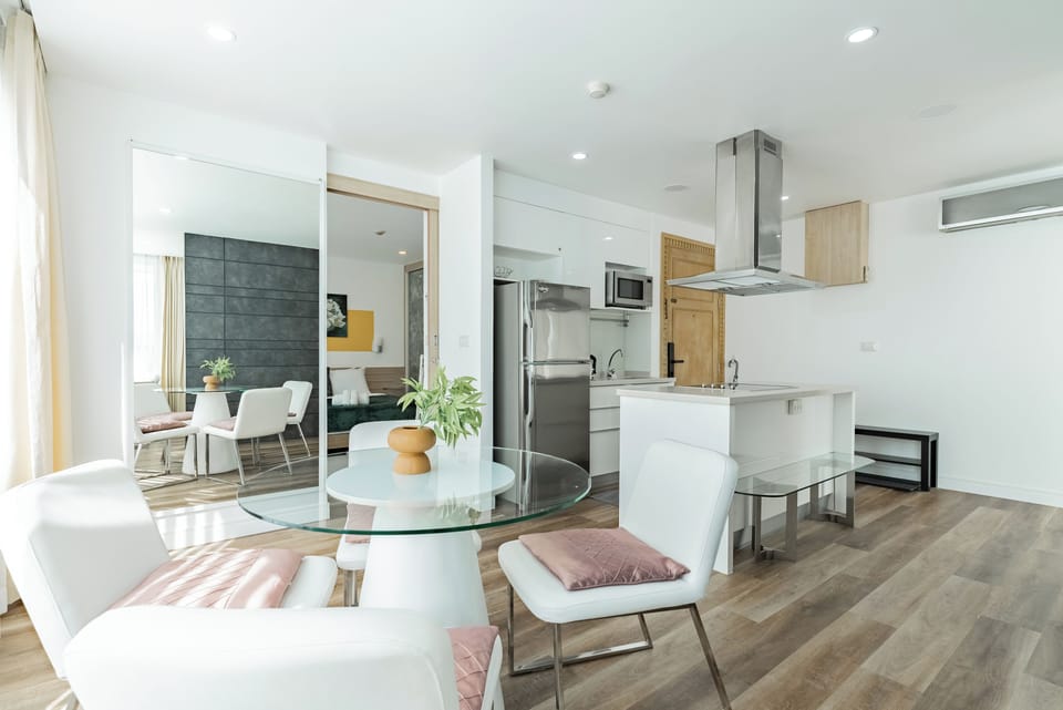 Apartment | Dining room