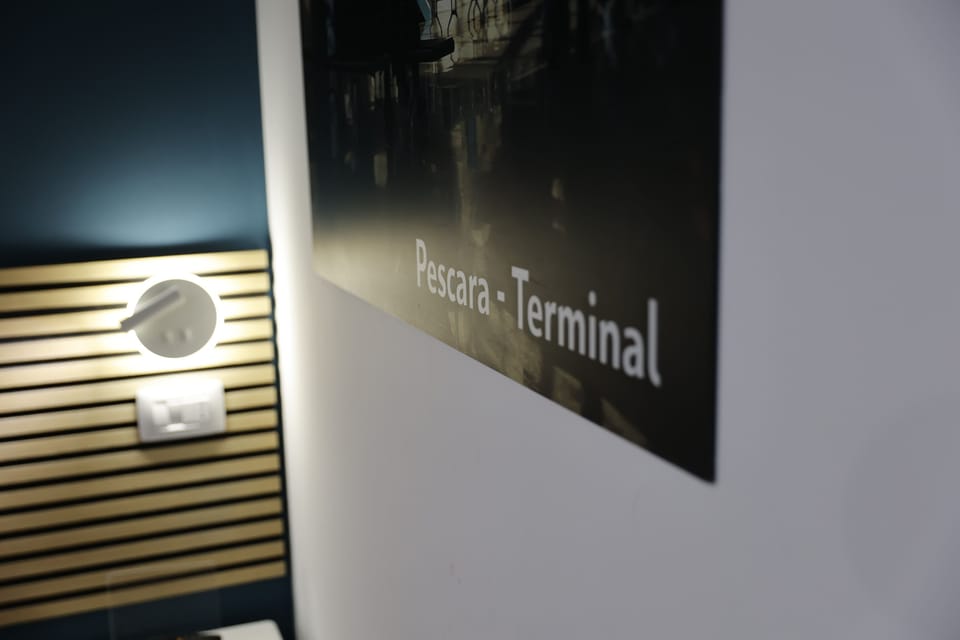 Comfort Double or Twin Room | In-room safe, desk, laptop workspace, iron/ironing board
