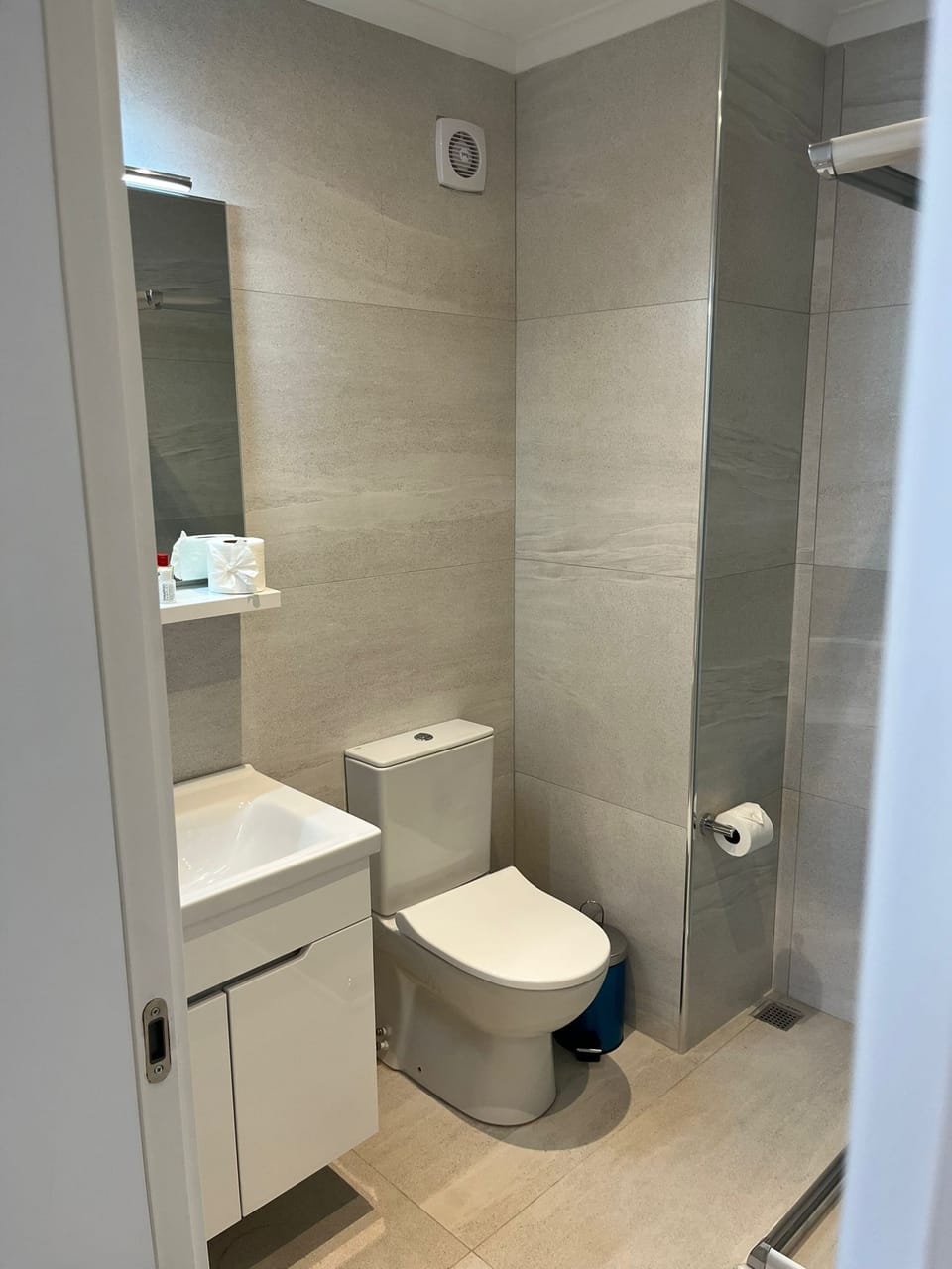 Standard Room, Garden View | Premium bedding, minibar, desk, laptop workspace