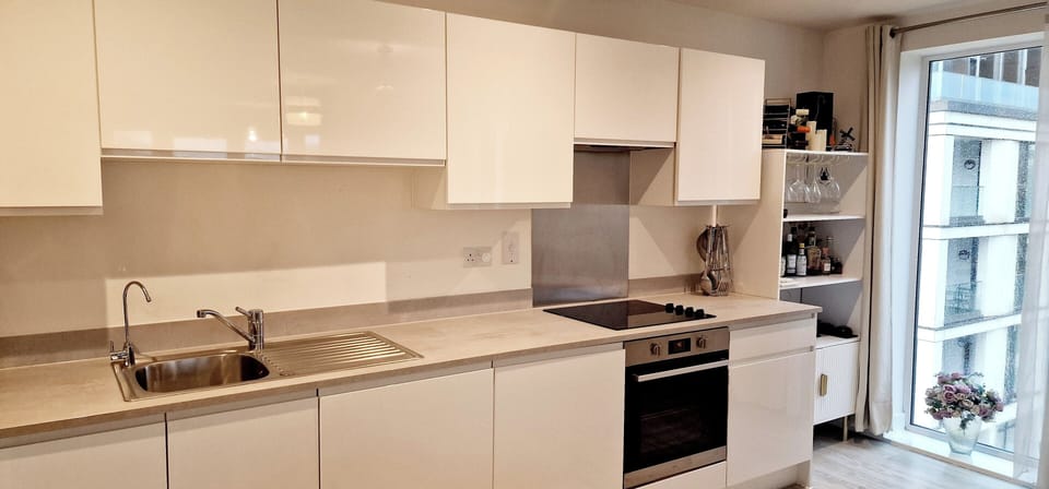 Apartment | Private kitchen | Fridge, microwave, oven, stovetop