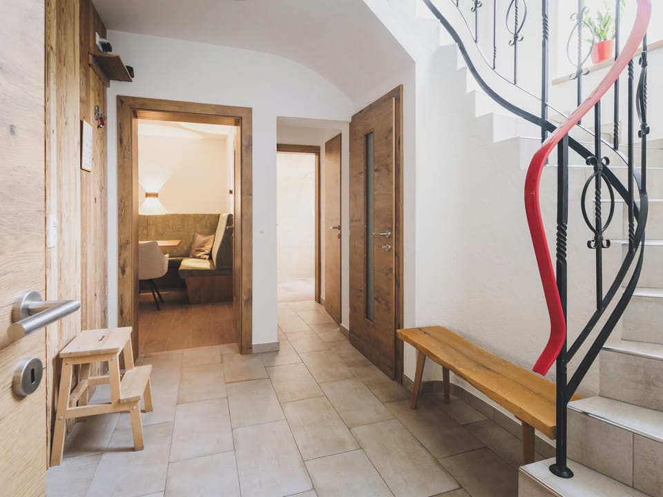 Premium Chalet, Mountain View | 5 bedrooms, blackout drapes, iron/ironing board, WiFi (free)