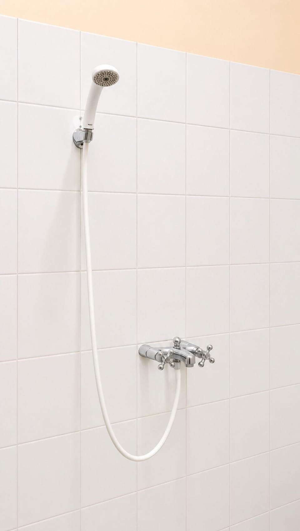 Superior Room | Bathroom | Shower, free toiletries, towels