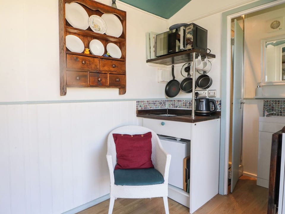 Cottage | Interior