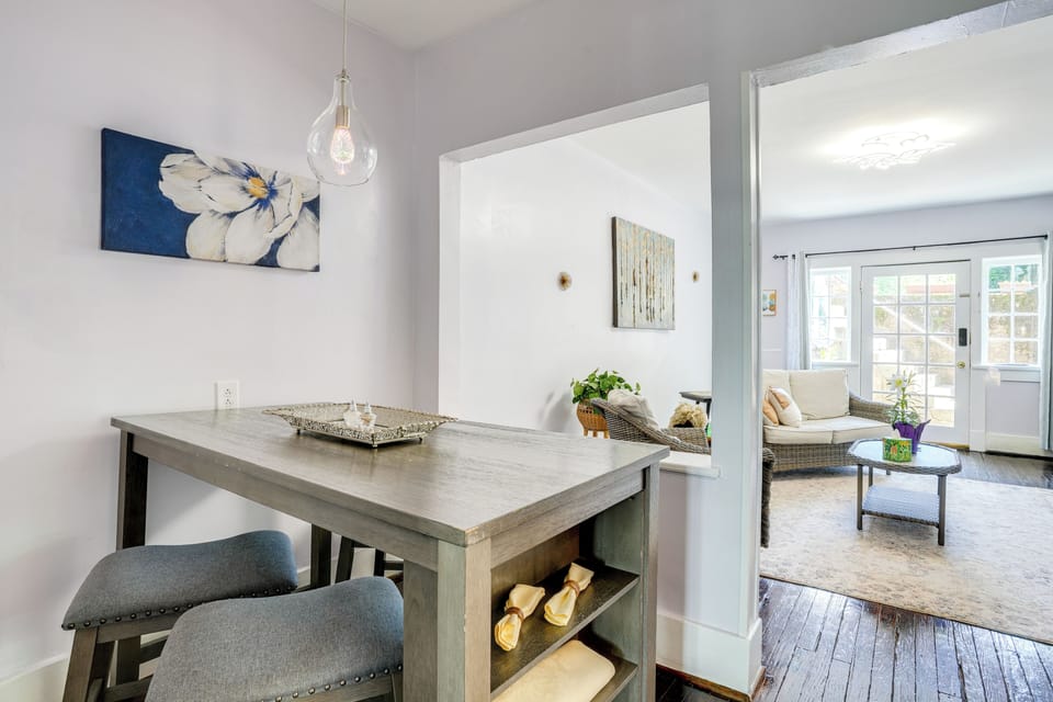 House (2 Bedrooms) | Interior