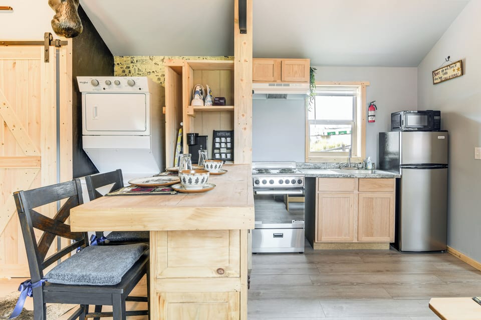 House (2 Bedrooms) | Interior