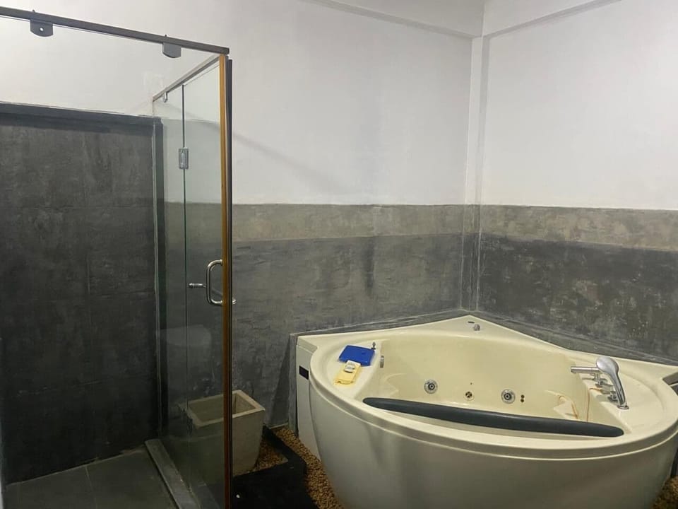 Triple Room, Balcony, Sea View | Bathroom | Shower, rainfall showerhead, free toiletries, hair dryer