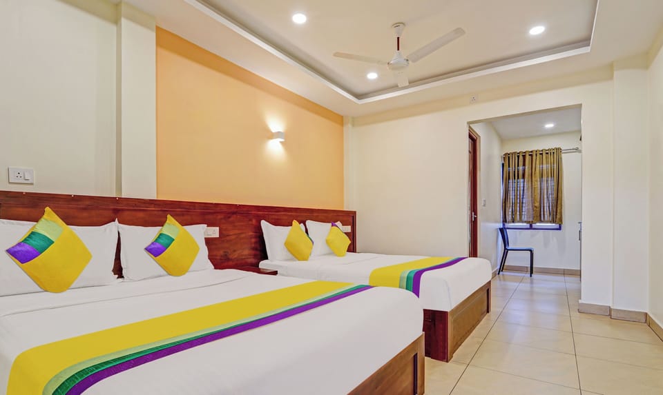 Deluxe Double Room, Mountain View | Free WiFi