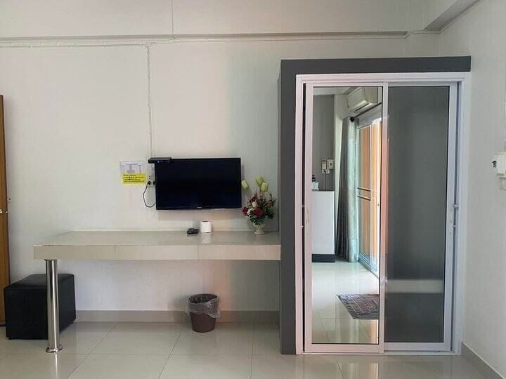 Standard Double Room, Balcony, Garden View