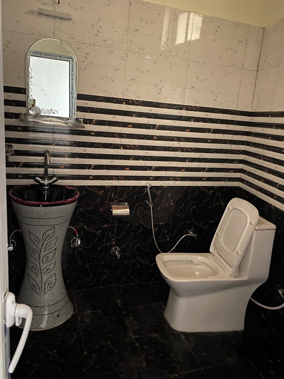 Shower, towels, soap, shampoo