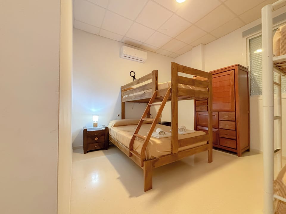 Albergue Multiaventura Active Andalucía Hotel in Andalusia