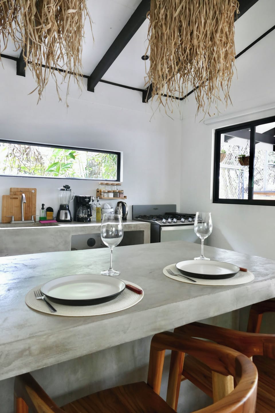 Deluxe House, 2 Bedrooms, Private Pool, Garden View | Private kitchen | Fridge, oven, stovetop, cookware/dishes/utensils