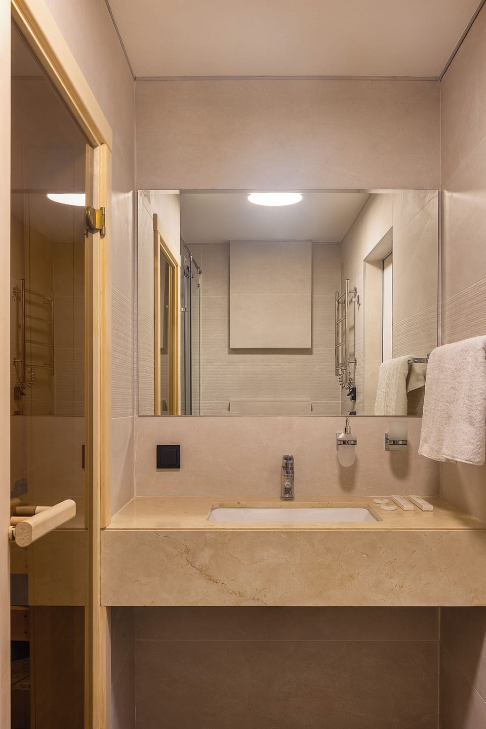 Standard Double Room, Balcony, Mountain View | In-room safe, free WiFi, bed sheets