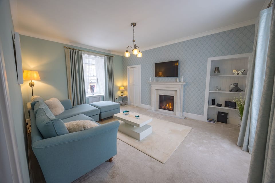 House | Living area | TV