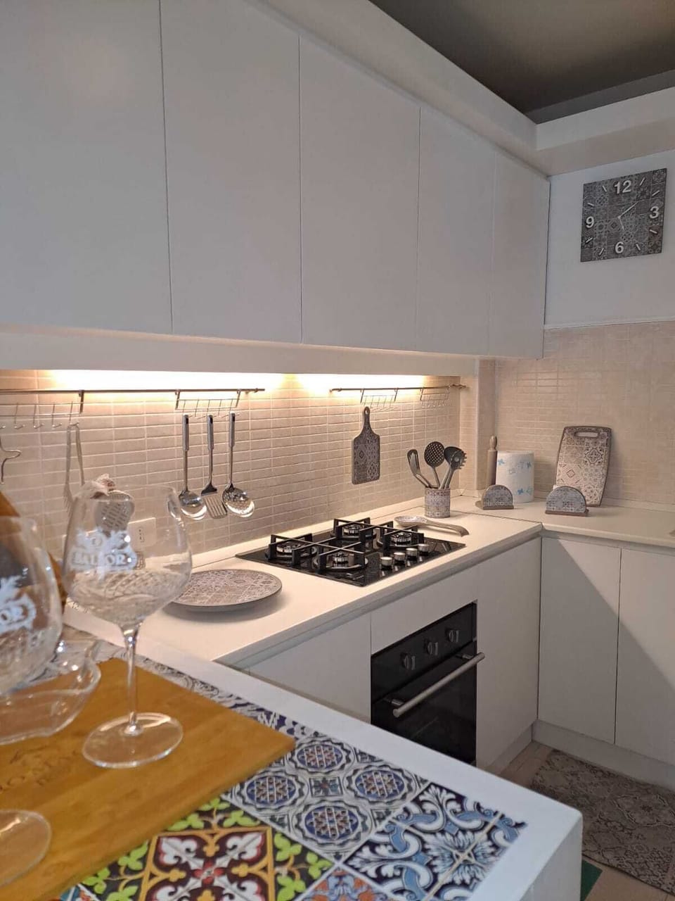 Comfort Apartment, Patio | Private kitchen