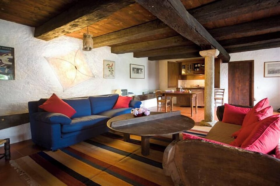 Studio, Patio, Garden View | Living area