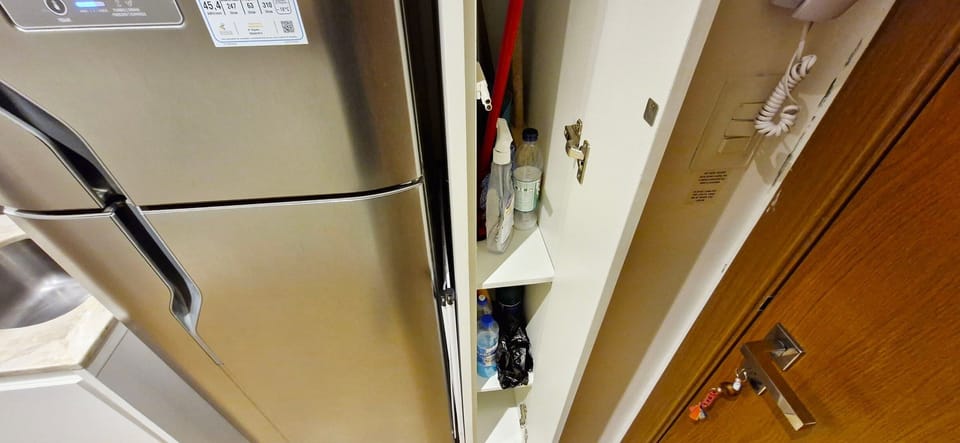 Basic Apartment | Private kitchen | Fridge, stovetop, coffee/tea maker, blender
