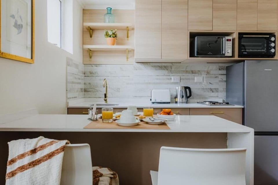 Classic Apartment (21 Excelente Ubicación AC Metro) | Egyptian cotton sheets, premium bedding, pillowtop beds, in-room safe