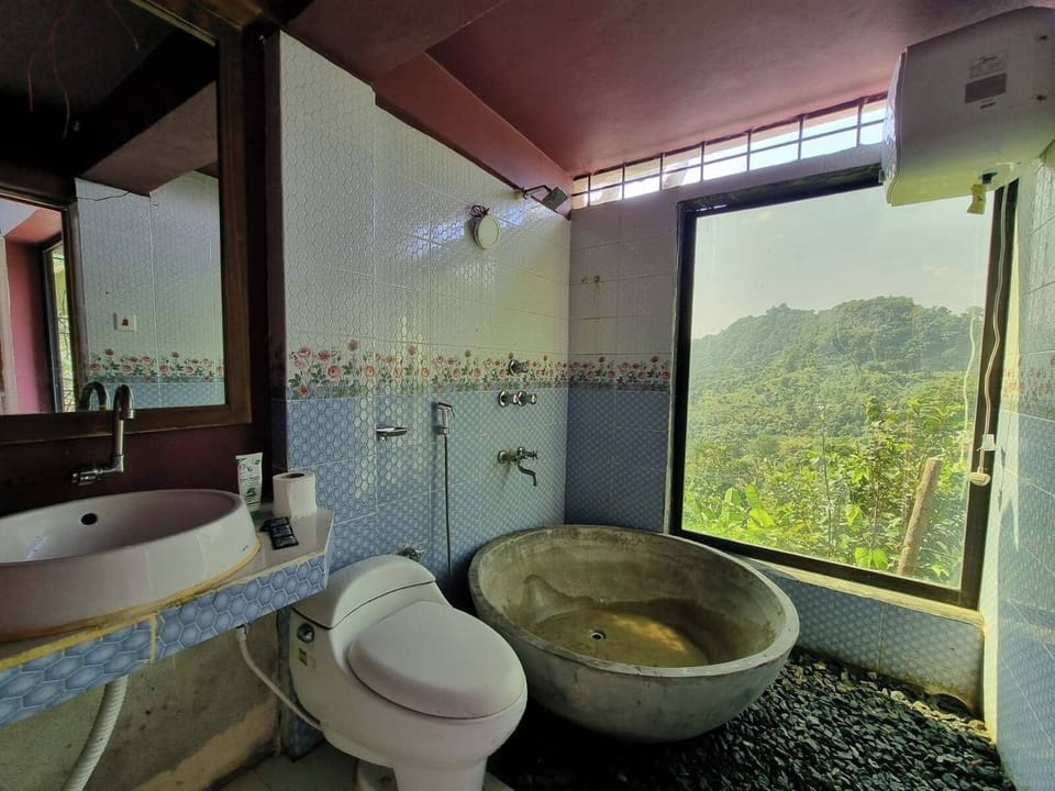 Slippers, towels, soap, shampoo
