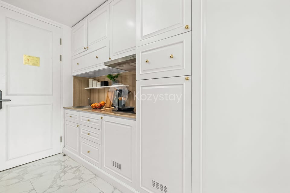 Apartment, 1 Bedroom, Mountain View | Private kitchen | Mini-fridge, microwave, stovetop, cookware/dishes/utensils