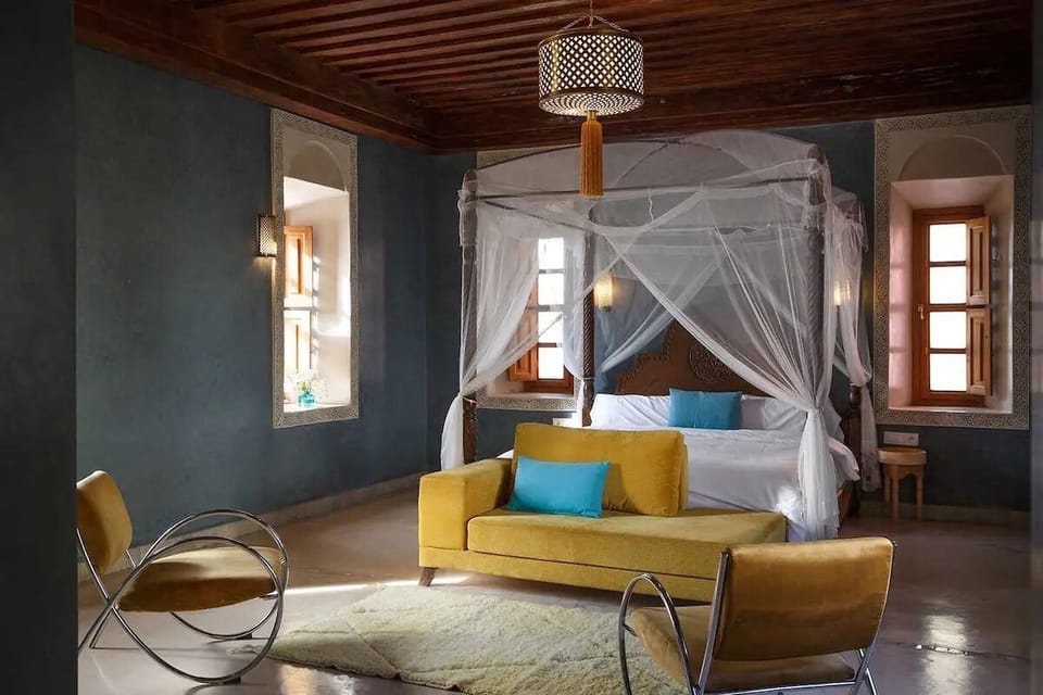 5 bedrooms, in-room safe, iron/ironing board (on request), WiFi (free)