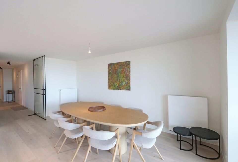 Apartment | Dining