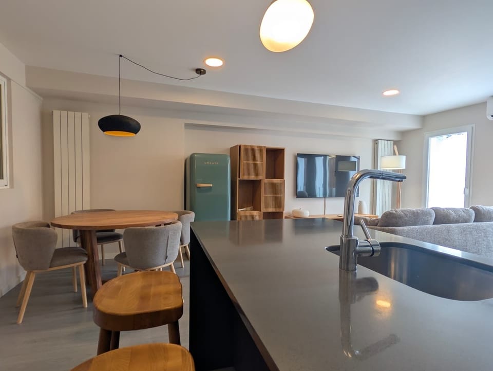 Standard Apartment | Living area