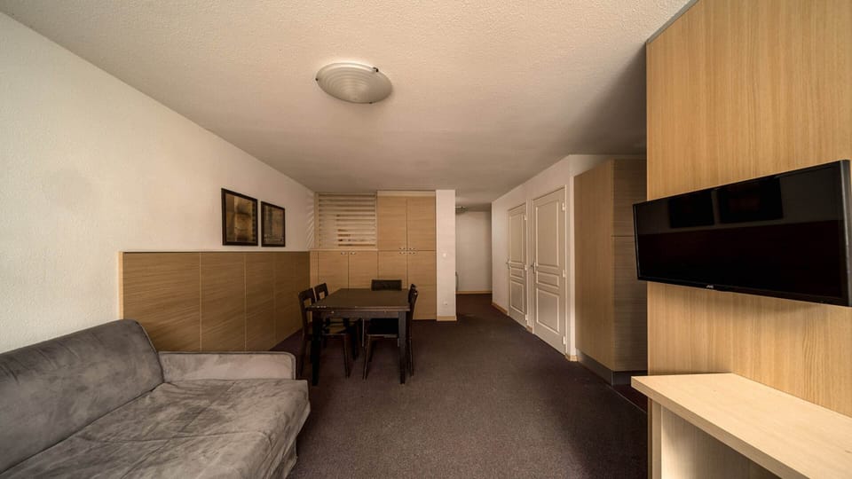 Apartment | Living room