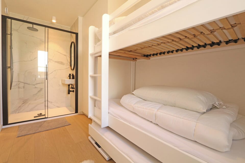 Apartment | 2 bedrooms, individually furnished, iron/ironing board