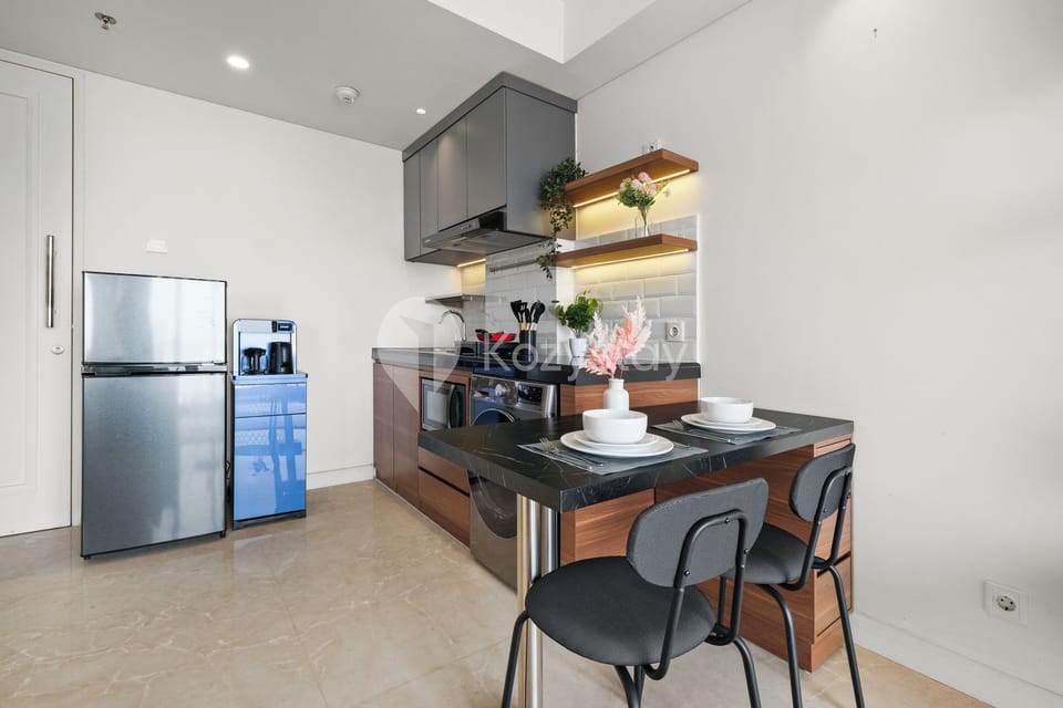 Apartment, 1 Bedroom, City View | Dining room