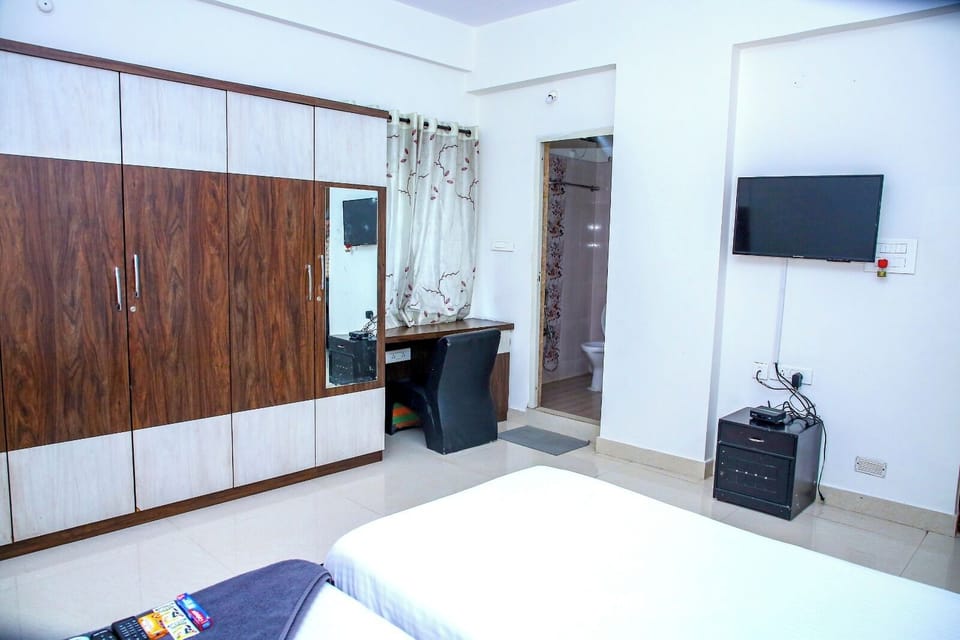 Superior Room | Desk, soundproofing, iron/ironing board, free WiFi