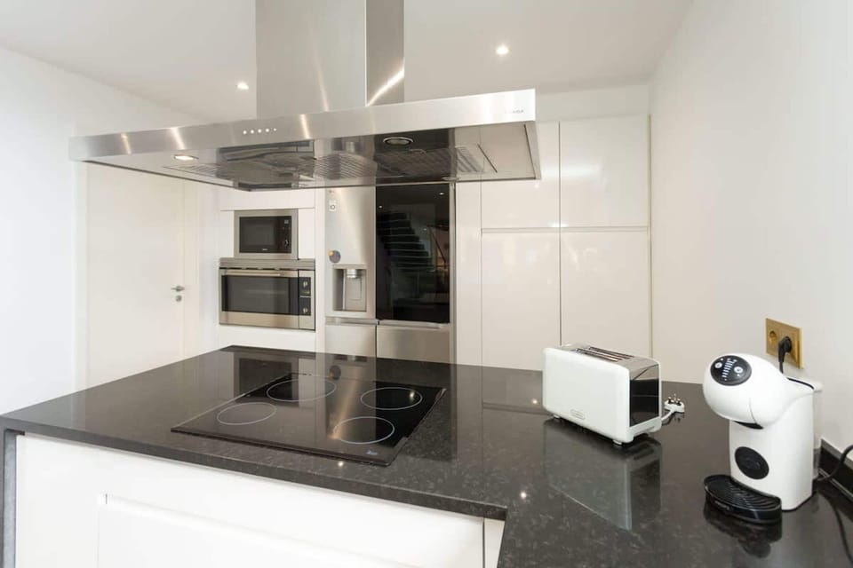 House | 3 bedrooms, soundproofing, Internet