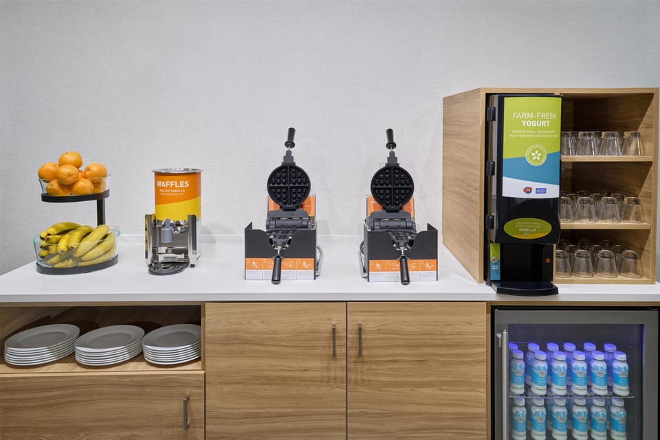 Free daily breakfast