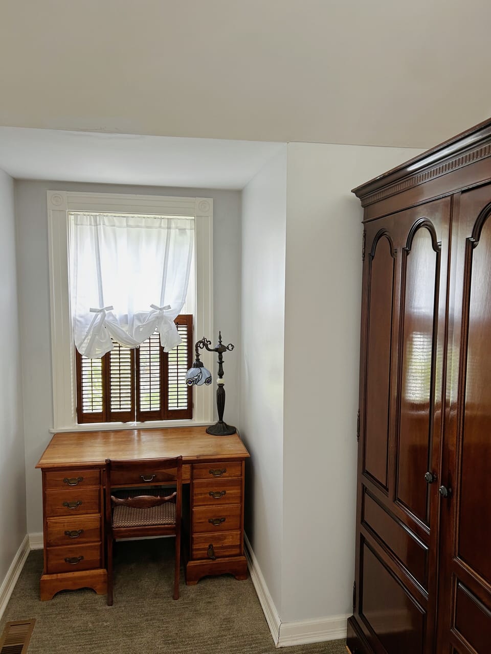 Comfort Room, Non Smoking, Private Bathroom | Premium bedding, individually decorated, individually furnished