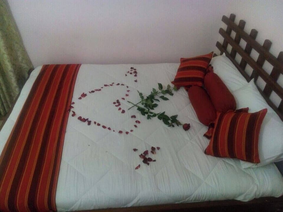 Double Room, City View | Free WiFi, bed sheets